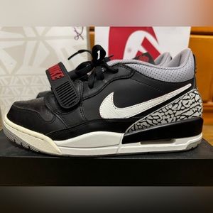 Air Jordan 312 Low Black/cement